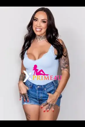 She’s Obsessed With BIG Dick